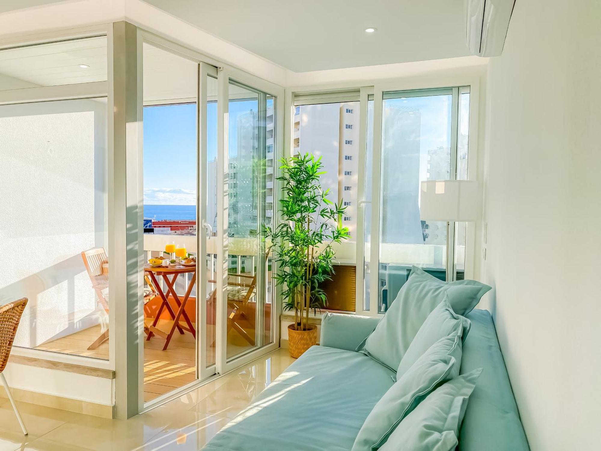 Luxury 2 Min Beach With Balcony, Ocean View, Wifi, Ac, Smarttv Portimão Esterno foto